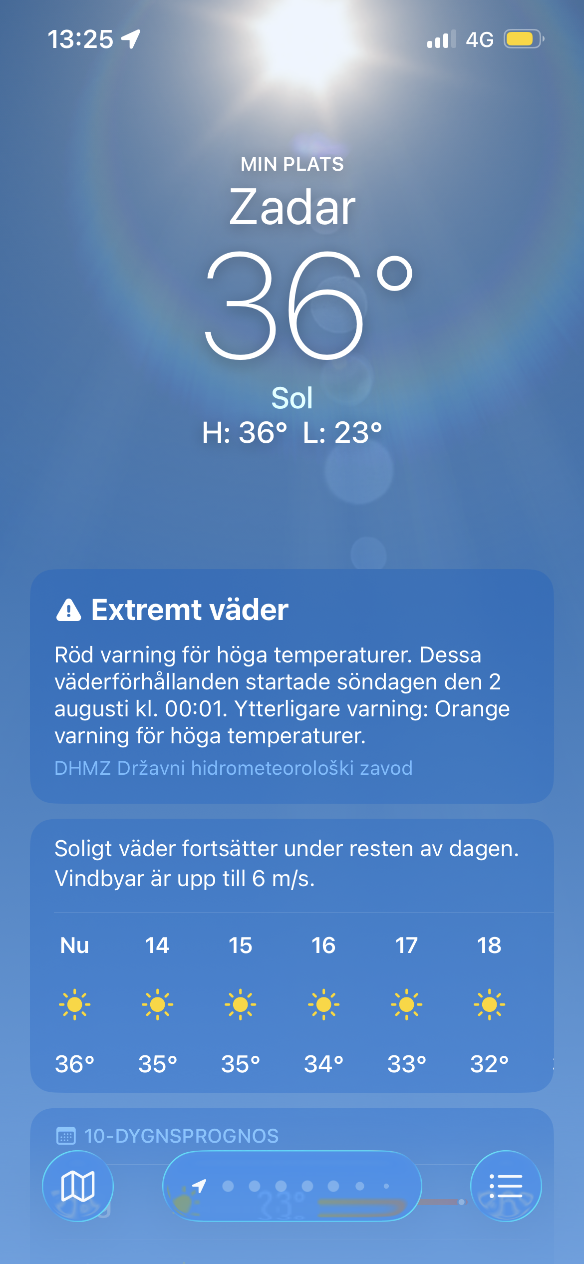 Hej hej! 
Vi är inne på dag 13 av tågluffen vilket betyder att resan börjar lida mot sitt slut 🫩
Idag när vi vaknade mådde Emil bättre så han följde med mig till matbutiken för att kompletteringshandla lite till både lunchen och middagen! När vi var färdiga gick jag ner för att sola och bada, Emil gjorde mig sällskap efter dryga timmen ☀️ Hemma igen blev det pasta till lunch och lite 500 🃏 innan jag gick ner för att pressa på eftermiddagen. Det har varit 36 grader här idag, väldigt varmt som ni förstår så jag gick tillbaka till lägenheten hyfsat tidigt. Nu på kvällen har vi kollat serie, ätit halloumi tacos (en favorit hos oss båda 😅) och gått kvällspromenad som avslutades med en glass. Imorgon är sista dagen här så jag (Lajsa) ska pressa ☀️👙🧴. Tror jag hittar Emil i skuggan 🌴 Hoppas ni haft en super fin dag, oavsett vad ni gjort 💞